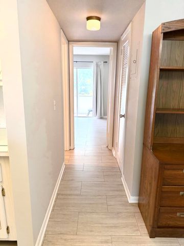 162 Windsor H, West Palm Beach, FL 33417