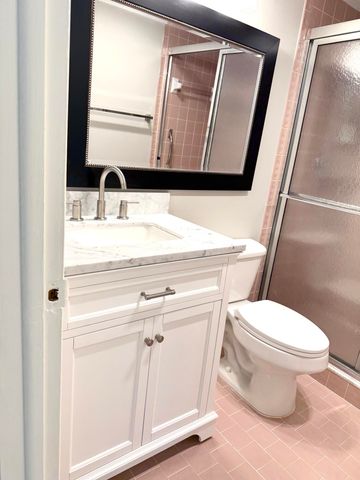 162 Windsor H, West Palm Beach, FL 33417