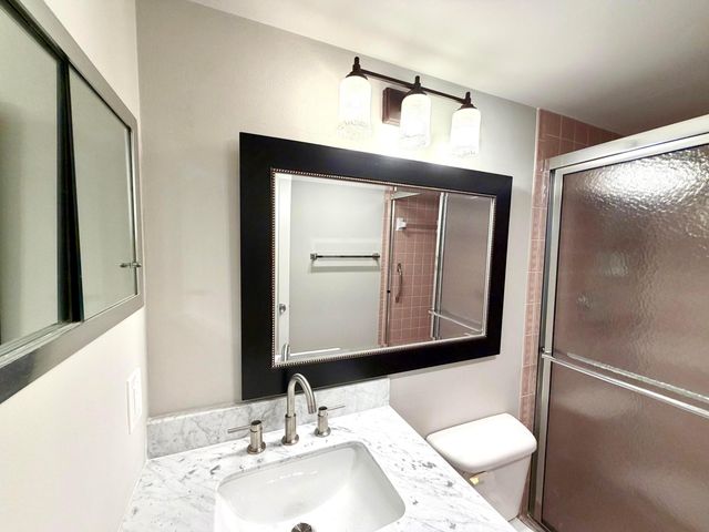 162 Windsor H, West Palm Beach, FL 33417