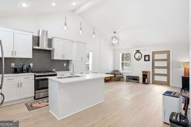 1861 Meadow Lane, Decatur, GA 30032