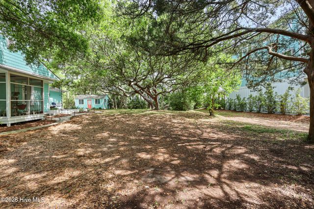 214 Assembly Way Avenue, Kure Beach, NC 28449