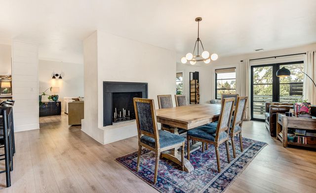 1443 SW Canyon Drive, Redmond, OR 97756