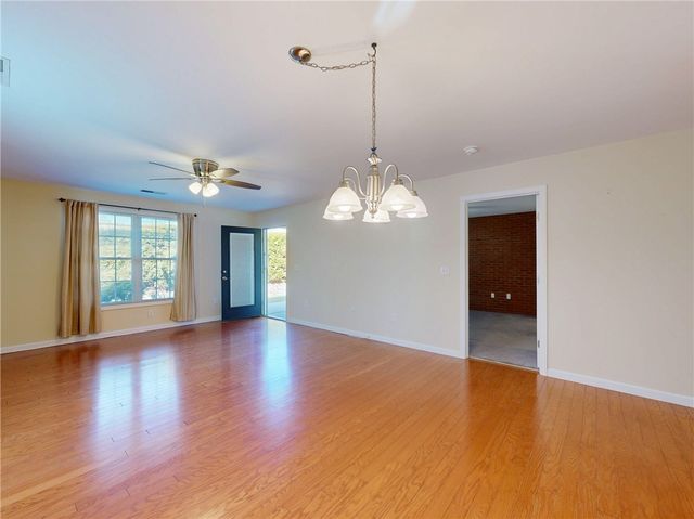 101 Village Green Circle, Coventry, RI 02816