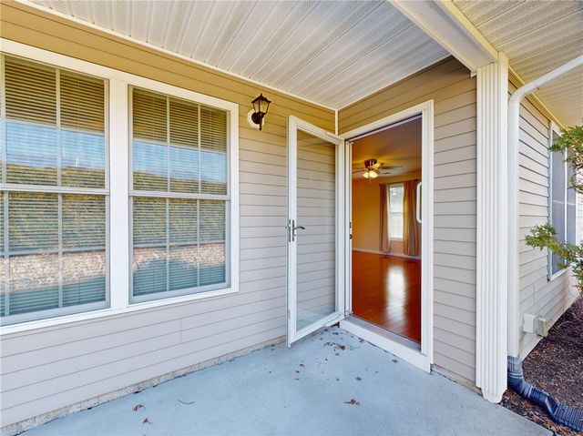 101 Village Green Circle, Coventry, RI 02816