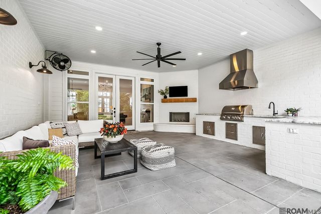 36382 Westin Ridge Dr, Geismar, LA 70734