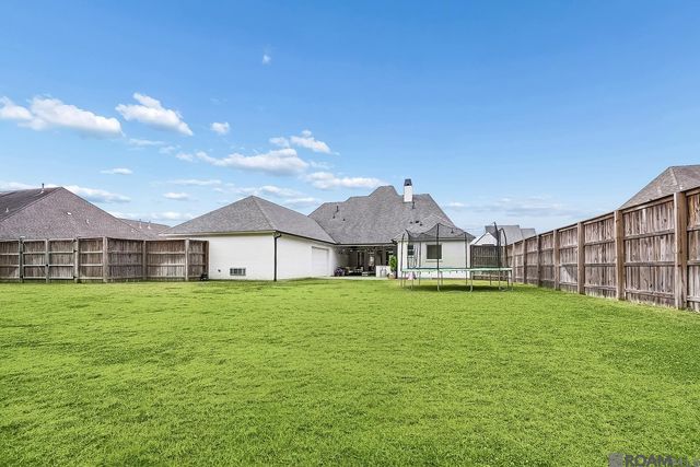 36382 Westin Ridge Dr, Geismar, LA 70734