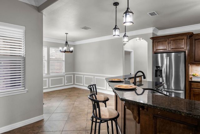 3721 Lake Mcqueeney, Robstown, TX 78380