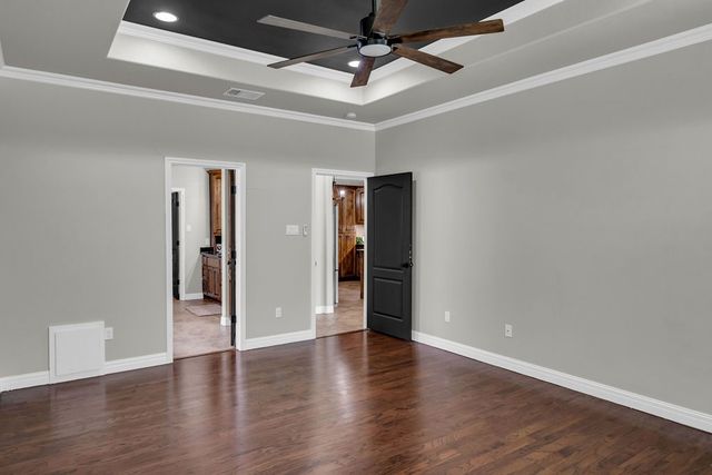 3721 Lake Mcqueeney, Robstown, TX 78380