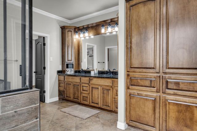 3721 Lake Mcqueeney, Robstown, TX 78380