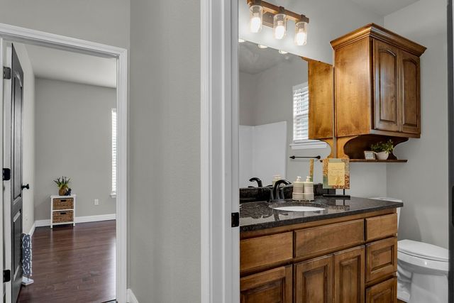 3721 Lake Mcqueeney, Robstown, TX 78380