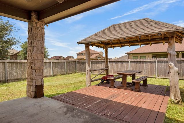 3721 Lake Mcqueeney, Robstown, TX 78380