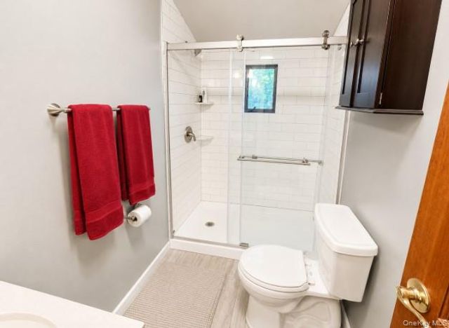 86 N Evergreen Drive, Selden, NY 11784