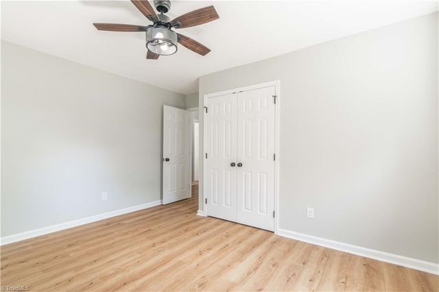 137 Dewsberry Road, King, NC 27021