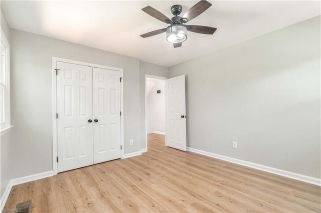 137 Dewsberry Road, King, NC 27021