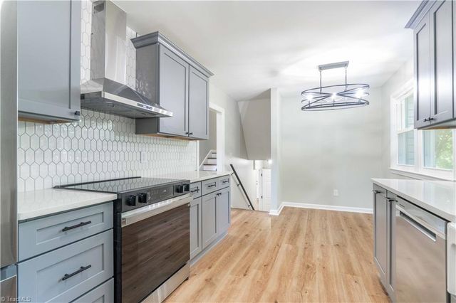 137 Dewsberry Road, King, NC 27021