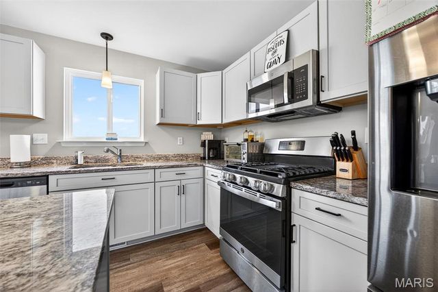 133 Bluewater Lane, Moscow Mills, MO 63362