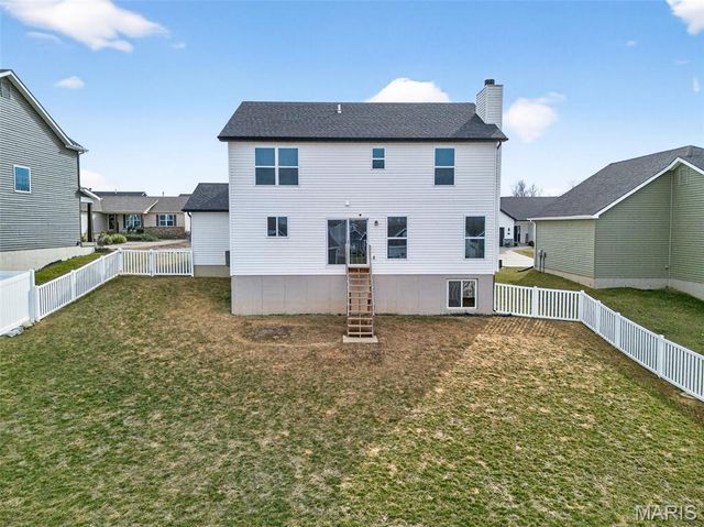 133 Bluewater Lane, Moscow Mills, MO 63362