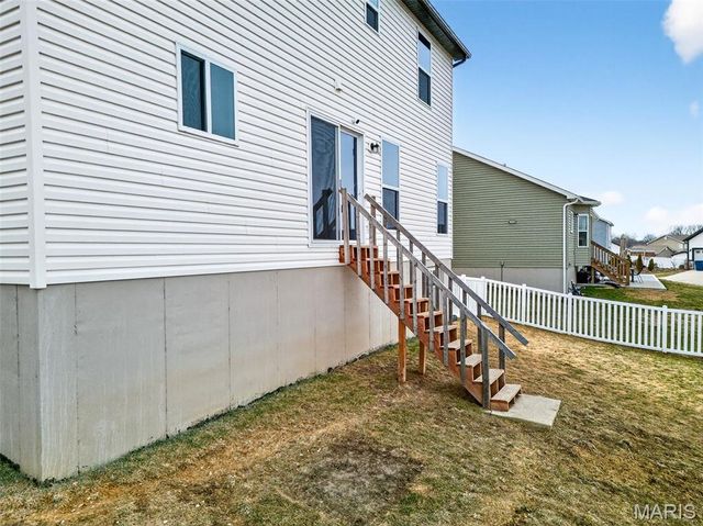 133 Bluewater Lane, Moscow Mills, MO 63362