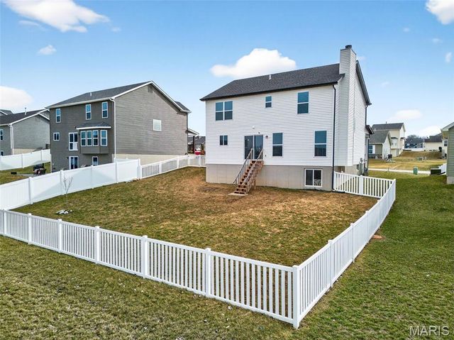 133 Bluewater Lane, Moscow Mills, MO 63362