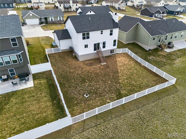 133 Bluewater Lane, Moscow Mills, MO 63362