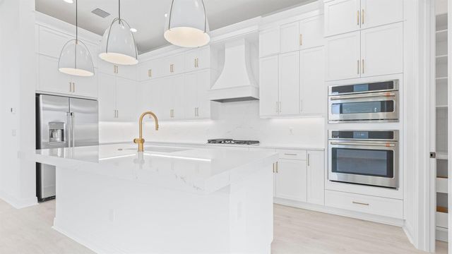 5042 Rivo Alto Circle, Westlake, FL 33470