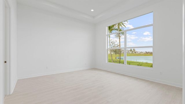 5042 Rivo Alto Circle, Westlake, FL 33470