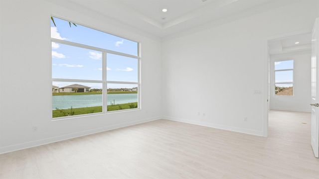 5042 Rivo Alto Circle, Westlake, FL 33470