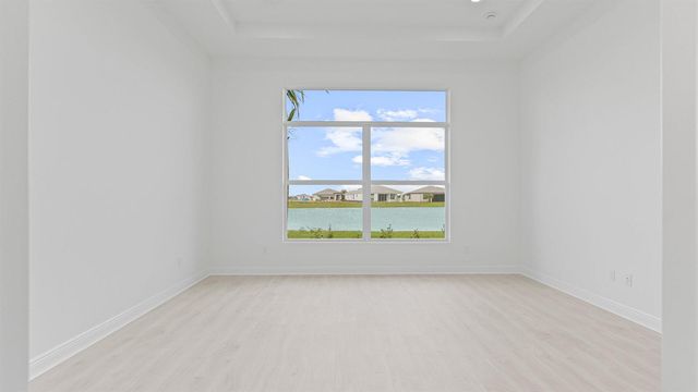 5042 Rivo Alto Circle, Westlake, FL 33470