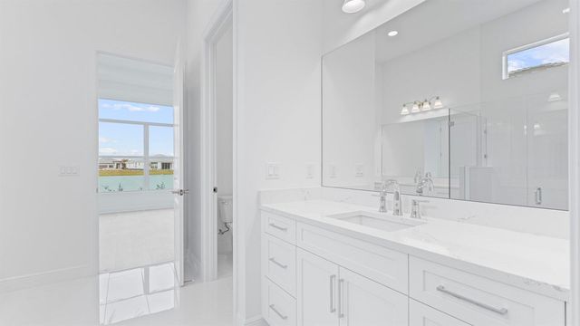 5042 Rivo Alto Circle, Westlake, FL 33470
