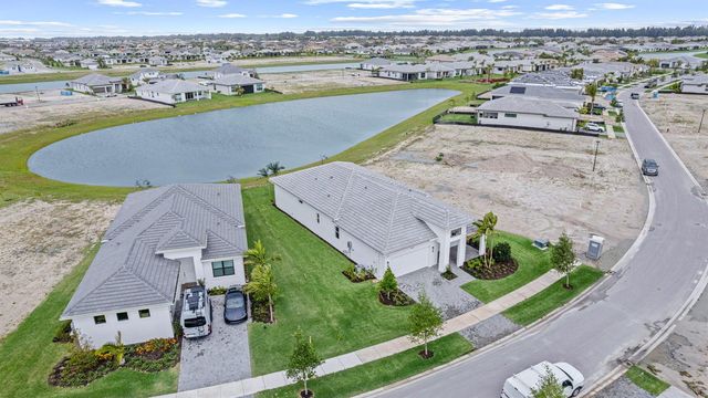 5042 Rivo Alto Circle, Westlake, FL 33470