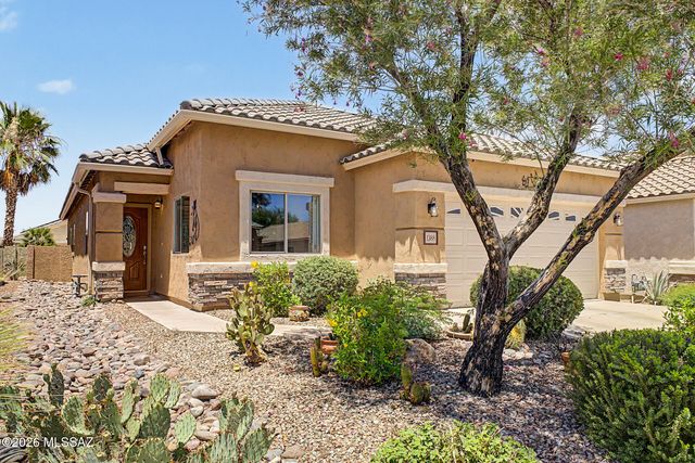 1388 W Camino Buenos Aires, Sahuarita, AZ 85629