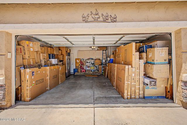1388 W Camino Buenos Aires, Sahuarita, AZ 85629