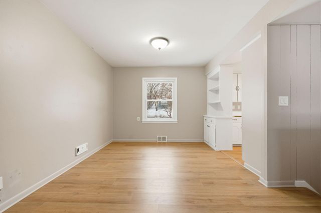 8524 Washburn Avenue S, Bloomington, MN 55431