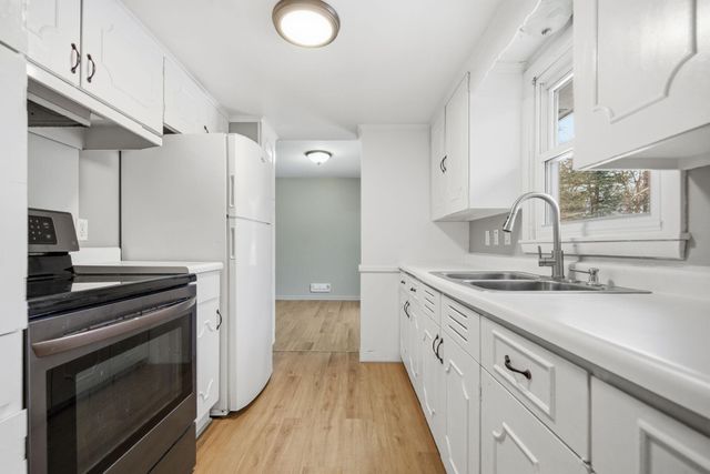 8524 Washburn Avenue S, Bloomington, MN 55431