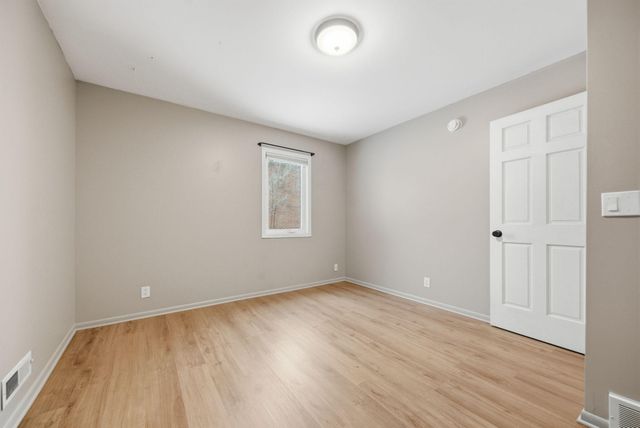 8524 Washburn Avenue S, Bloomington, MN 55431