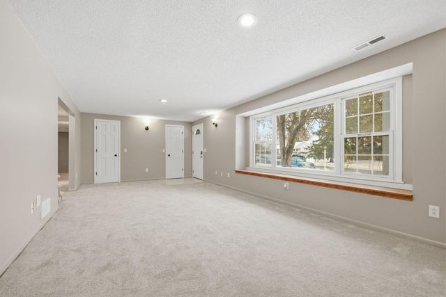 8524 Washburn Avenue S, Bloomington, MN 55431