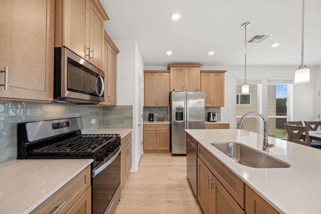 9900 Dawn Pearl DR, Austin, TX 78748
