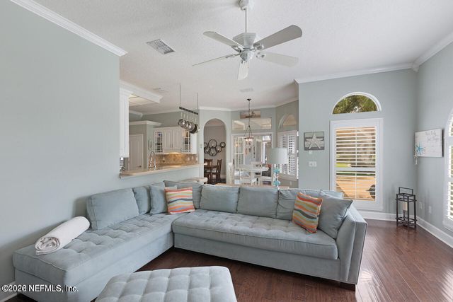 1593 BLUE HERON Lane, Jacksonville Beach, FL 32250