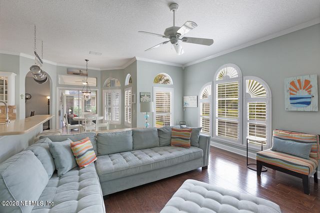 1593 BLUE HERON Lane, Jacksonville Beach, FL 32250