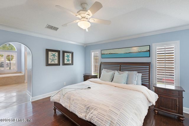 1593 BLUE HERON Lane, Jacksonville Beach, FL 32250