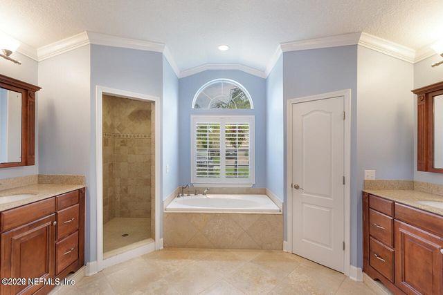 1593 BLUE HERON Lane, Jacksonville Beach, FL 32250