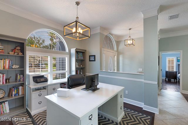 1593 BLUE HERON Lane, Jacksonville Beach, FL 32250