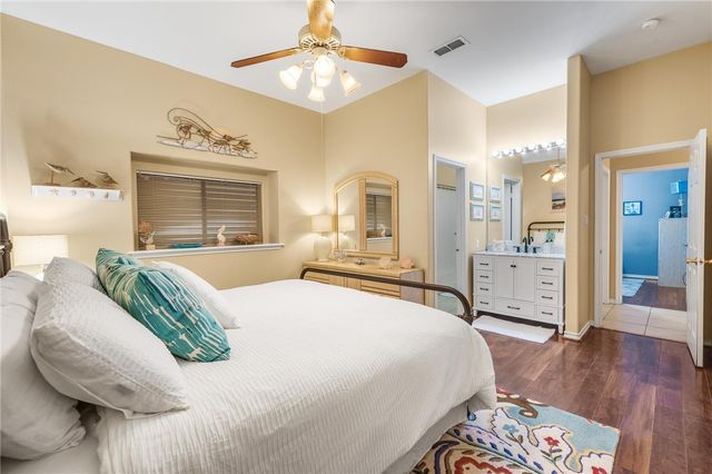 15046 TESORO Dr, Corpus Christi, TX 78418