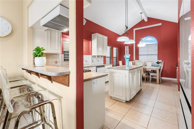 15046 TESORO Dr, Corpus Christi, TX 78418