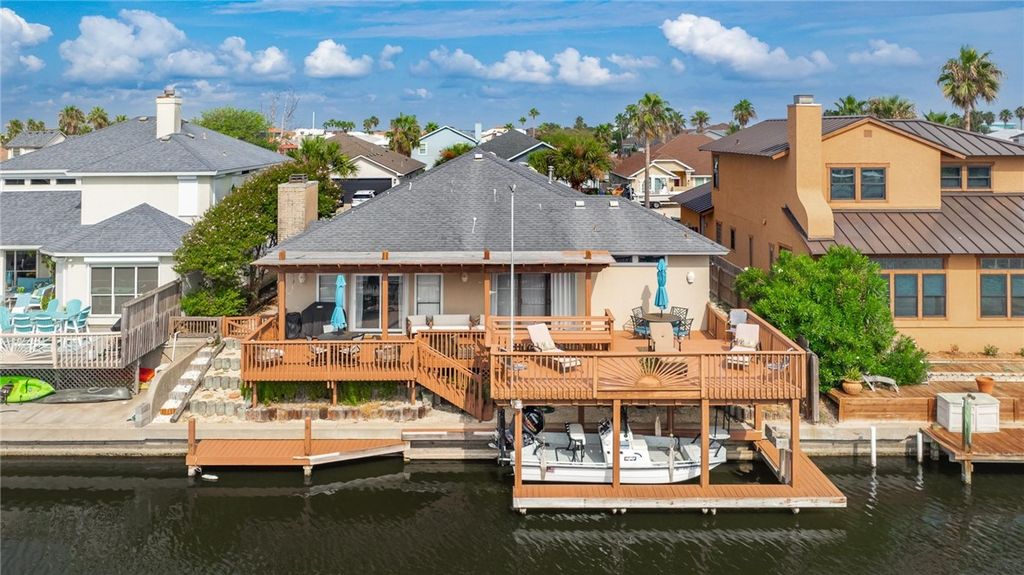 15046 TESORO Dr, Corpus Christi, TX 78418