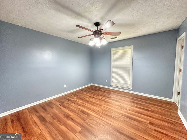 2552 W Sr 54 Highway, Hogansville, GA 30230