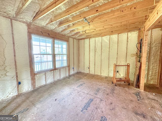 2552 W Sr 54 Highway, Hogansville, GA 30230