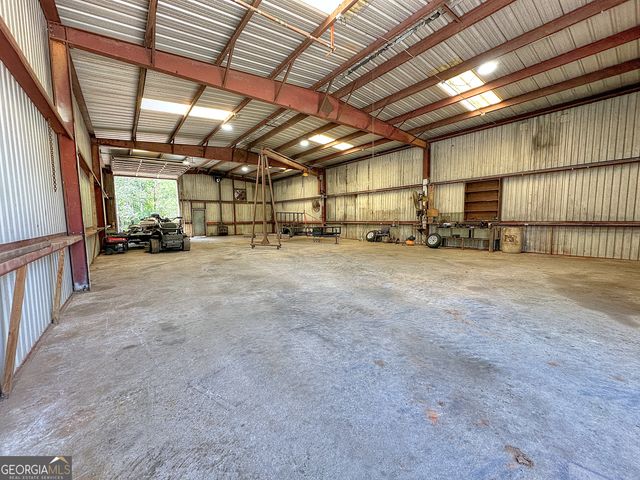 2552 W Sr 54 Highway, Hogansville, GA 30230