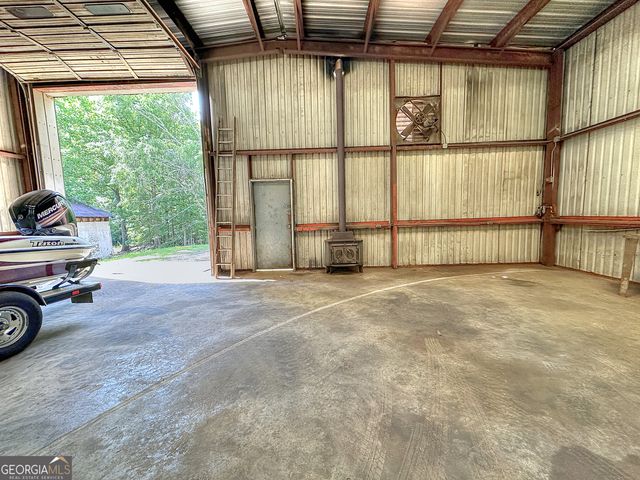 2552 W Sr 54 Highway, Hogansville, GA 30230