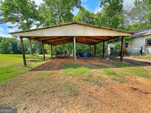2552 W Sr 54 Highway, Hogansville, GA 30230
